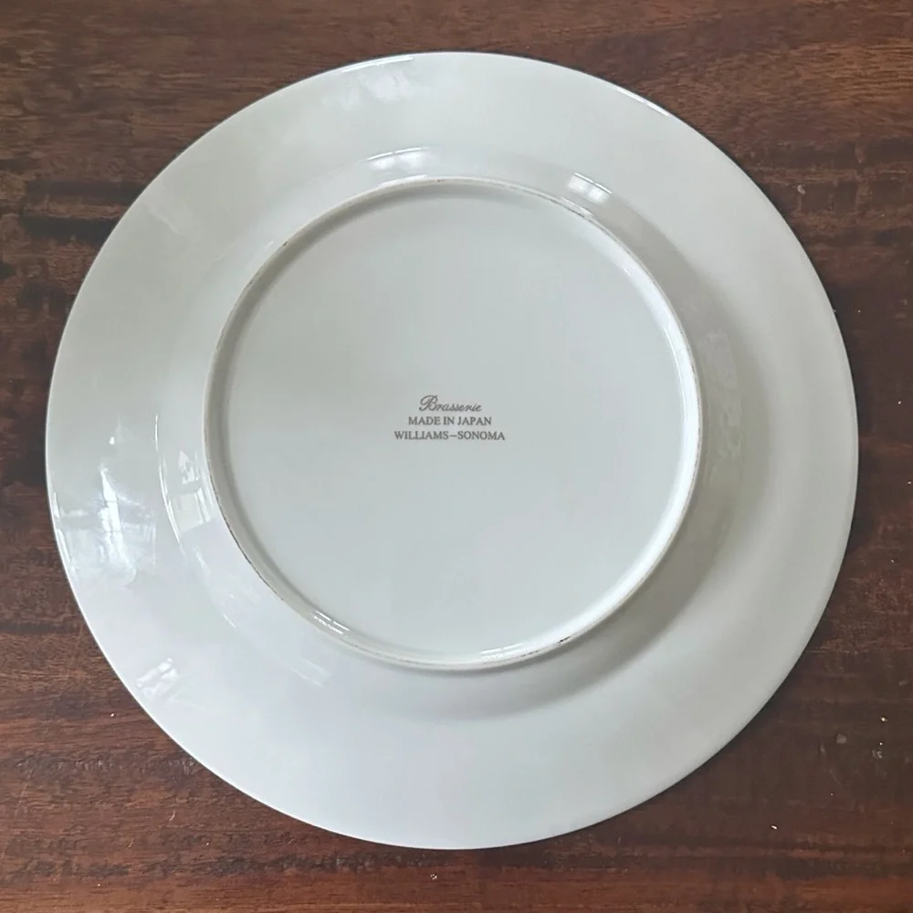 Williams Sonoma Elegant Brassiere White Platinum Trim Chop/Platter 12